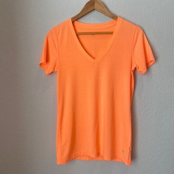 Gap Fit Neon Orange V-Neck Athletic Short Sleeve T-Shirt - Size Small - EUC - Picture 1 of 5